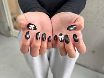 ロエン 北岡崎(ROEN)/ブラック×シルバーマグネット