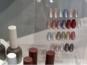 ヒアリ(HERE'Re)/新入荷！マグネットカラー