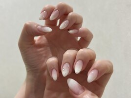 上品な白グラデーション★