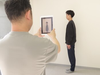 東陽町整体院リカバリープラス/AI姿勢分析