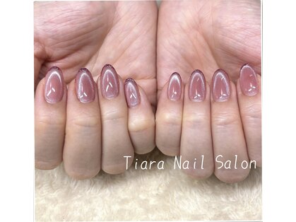 ティアラ(Tiara)の写真