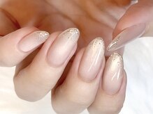 ジェル派の方には肌なじみカラーやシンプルデザインが人気です