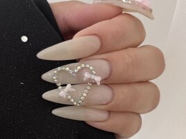 トレンドハートネイル