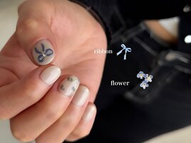 小花柄リボンネイル