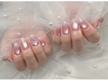 大人可愛いネイル