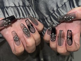 モードブラックネイル