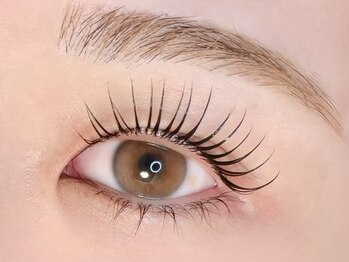 アンムート(Anmut)の写真/【サロン専売品】ラッシュアディクト・エグータム取扱店！傷んだまつ毛を゛ホームケア″ でハリとコシUP！