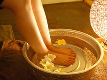 リラクゼーションサロン バリ(BALI)/アロマオイル+フットバス