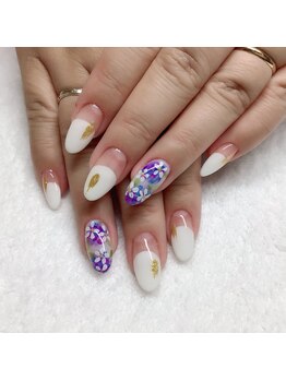 イリスネイル(IRIS NAIL)/