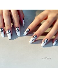 炎ネイル
