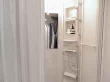 ミルクディッパー(Milk Dipper)/鏡付きシャワールーム