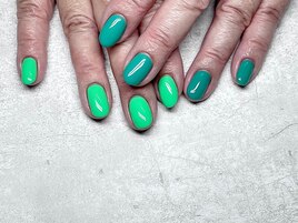 ワンカラー/色違い