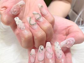 ガーリー系ネイル