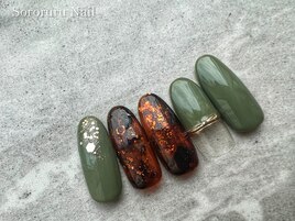 秋のべっ甲×くすみグリーン