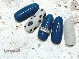 シルバーアクセサリー風ネイル