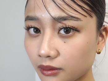 ハリウッドブロウリフト ワクシー 新宿西口店(HOLLYWOOD BROW LIFT WAXYYY.)の写真/【納得の仕上がり&モチにリピ続出】パリジェンヌ/マスカラパーマ/束感パーマ/束感マツエクetc.種類豊富◎