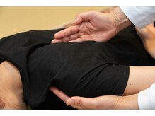 肩甲骨のゆがみとりはお任せ！首肩、頭もスッキリし、姿勢まで♪