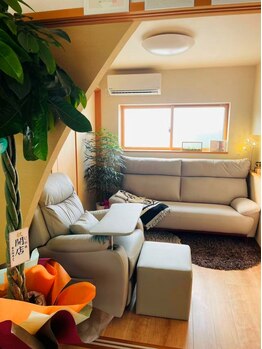 ユミ(U mi)/*サロン内観*