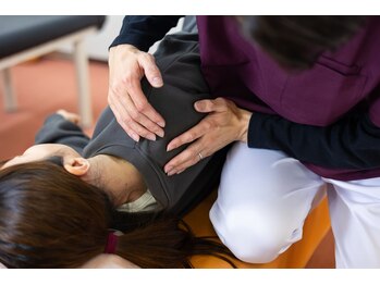 骨盤整体ピース/《施術風景》