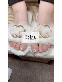 埋め尽くしフットネイル