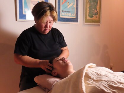 ラナロミ(LANA.Lomi)の写真