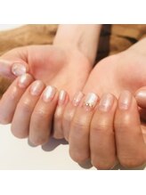 アイラッシュアンドネイル シエル(Ciel)/真っ直ぐフレンチネイル