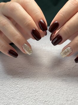 ローレル(Laurel)/ボルドーネイル