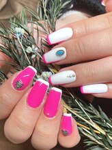 ナカネイル(Nakanail)/長さ出しジェルネイル