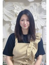 ネイルフルール 福地 茜