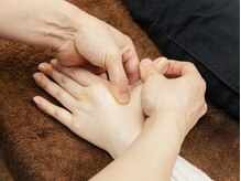平塚しらさぎ整体院の雰囲気（手や足の指が原因で肩こりや腰痛を引き起こす事も。。。）