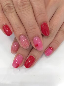 ネイルアンドアイラッシュ レーヌ(Reine)/シンプルアート