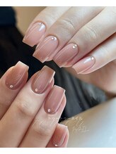 トゥートゥー(TOUTOU)/透け感上品ネイル