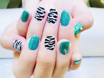 ネイルサロン ジェイ(Nail Salon J)/ゼブラネイル