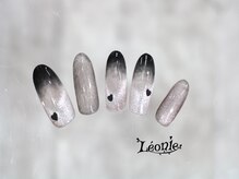 レオニー(Leonie)/グラデ×マグネットネイル
