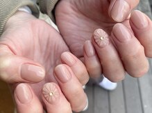 ネイルアルケー(Nail ARCHE)/ワンポイントフラワー
