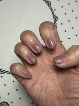 ミュウ(Miu)/落ち着きのあるチークネイル