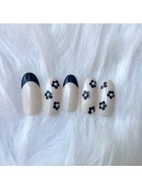 お花フレンチネイル