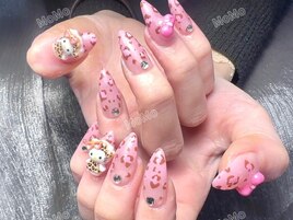 海外風ネイル/ヒョ柄ネイル