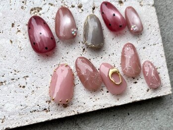 ティ-エヌ 元町店の写真/オフィスOKのシンプルデザインから華やかアートまで☆お手頃価格で飽きずにずーっと通える♪駐車場あり!