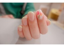 アヤネイル(Aya nail)/春色イエローグリーン