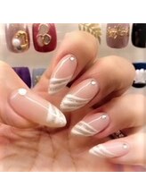 リュストゥール アンド フォンス(Lustr'e&fons)/さわやかホワイト！