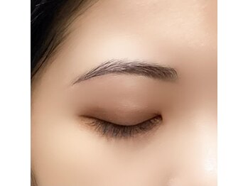 ビューステージ アイブロウサロン 吉祥寺/アーチ眉デザイン