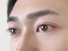 リボン(RiboN)の雰囲気（身だしなみは”眉毛”から！モテる男はサロンで本格ケア♪）