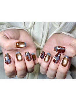 ショートネイルデザインが豊富