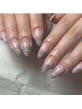 ネイルアトリエビー(nail atelier be’)/ボーダーフレンチ