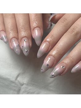 ネイルアトリエビー(nail atelier be’)/ボーダーフレンチ