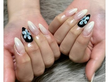 ユイット(HUIT)/ベイビーブーマー×フラワー