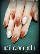 ネイルルーム プリル(Nail Room pulir)/