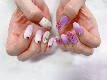 ネイルサロン ビューティーマジック 川口店/ぶどうネイル