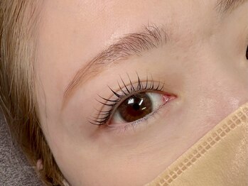 イナ(ina)の写真/【あなたに似合うまつ毛パーマを提案します♪】本格サロンメンテでまつ毛1本1本を健やかな美まつ毛へ